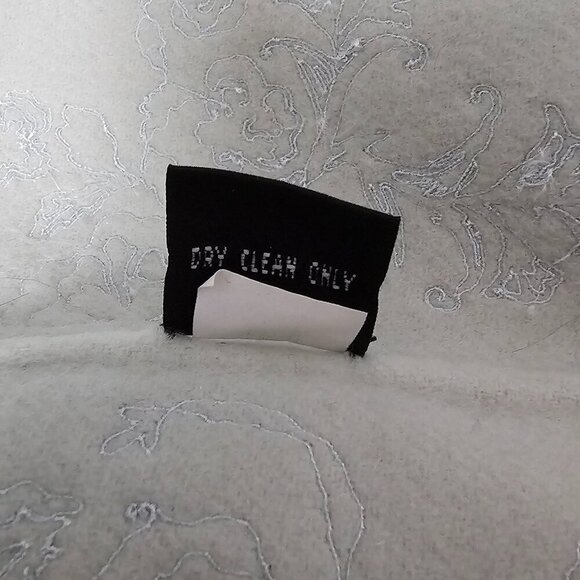 Linda Allayed Ellen Tracy Gray Floral Embroidered Vintage Wool Cardigan Jacket - Picture 7 of 7